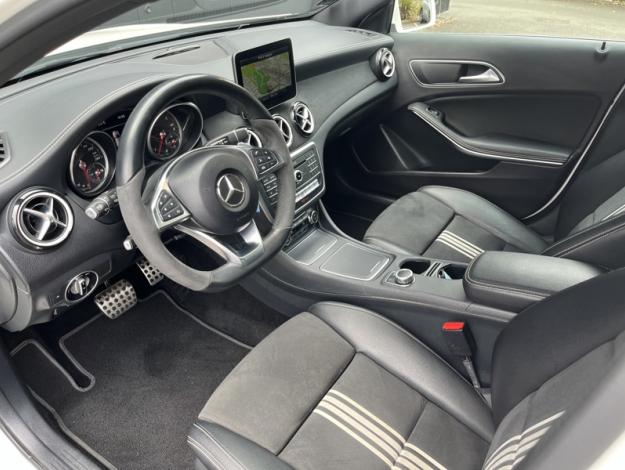 MERCEDES-BENZ GLA 200 d WhiteArt Edition  Classe GLA/ X156 GLA 200 d WhiteArt Edition