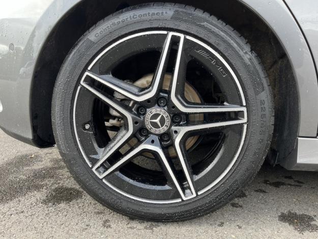 MERCEDES-BENZ Classe A 200 d AMG Line  