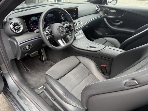 MERCEDES-BENZ Classe E Coupé Classe E 220 d AMG Line Coupé  Classe E 220 d AMG Line CoupÚ
