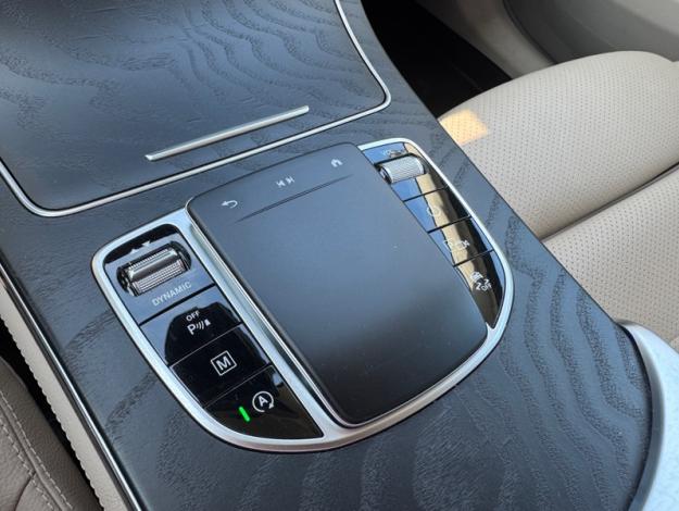 MERCEDES-BENZ GLC 200 d Luxury Line  