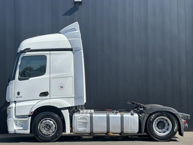 MERCEDES-BENZ Actros 1845 LS StreamSpace 2.30 m  