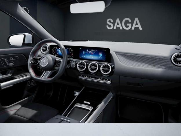 MERCEDES-BENZ GLA 250 e AMG Line  