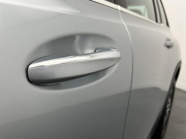 MERCEDES-BENZ GLB 200 d Progressive Line  