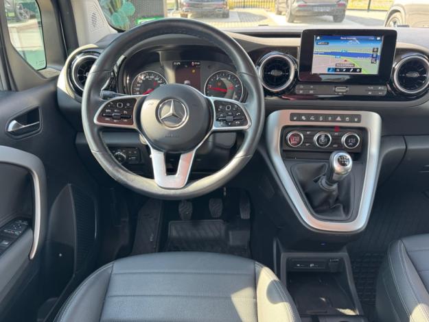 MERCEDES-BENZ T-Class T 180 d PROGRESSIVE  