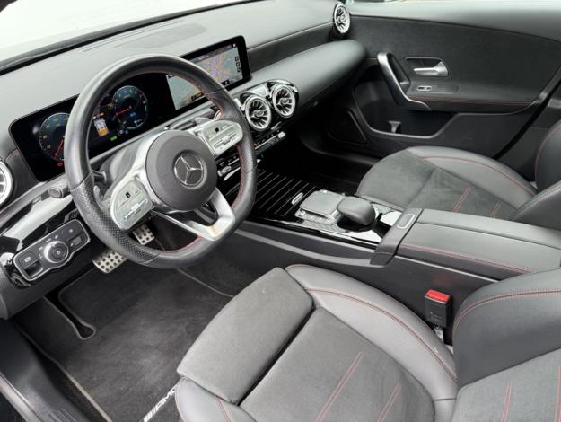 MERCEDES-BENZ Classe A 250 e AMG Line  