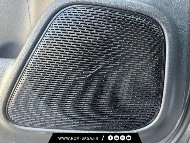 MERCEDES-BENZ GLB 200 d AMG Line  