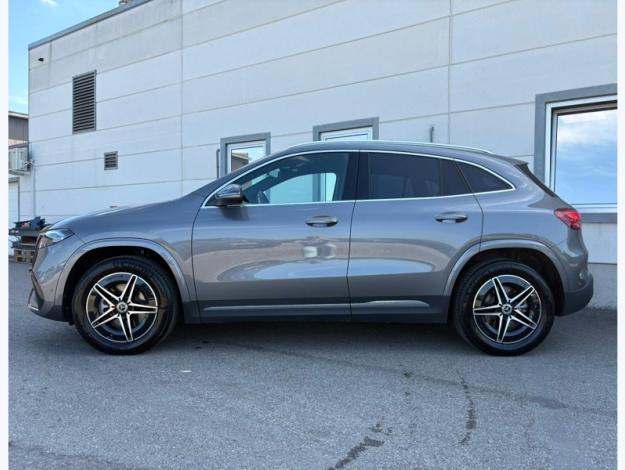 MERCEDES-BENZ EQA EQA 300 4MATIC