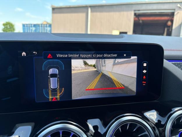 MERCEDES-BENZ EQA EQA 300 4MATIC