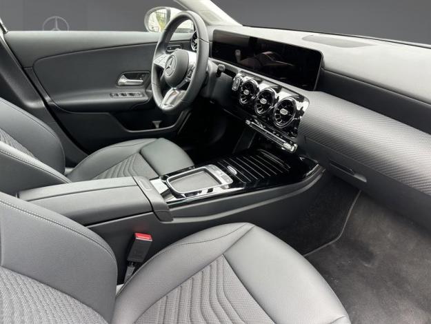 MERCEDES-BENZ A 180 Berline Facelift  