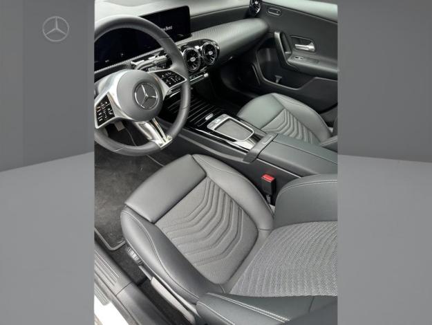 MERCEDES-BENZ A 180 Berline Facelift  