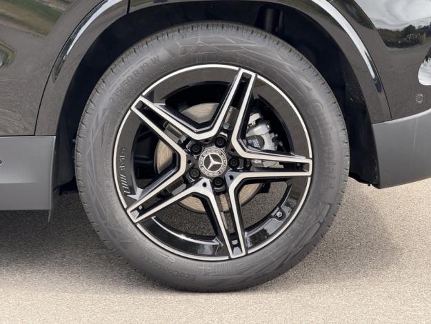 MERCEDES-BENZ GLA 200 d AMG Line  GLA 200 d AMG Line