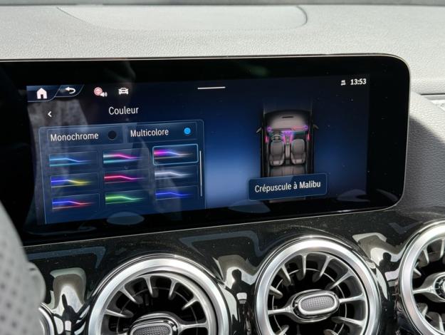 MERCEDES-BENZ GLA 200 d AMG Line  GLA 200 d AMG Line