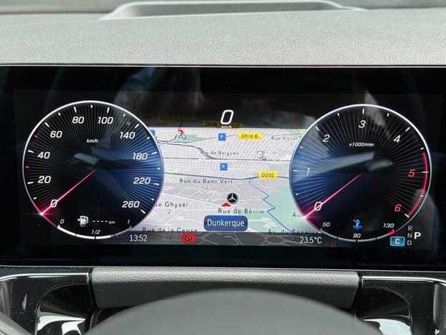 MERCEDES-BENZ GLA 200 d AMG Line  GLA 200 d AMG Line
