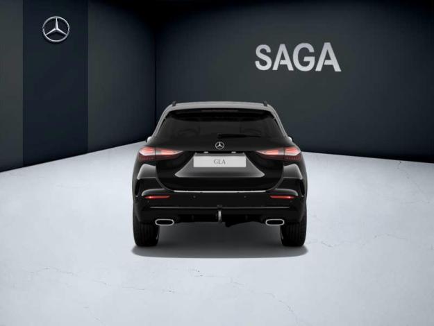 MERCEDES-BENZ GLA 180 star edition  