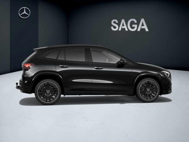 MERCEDES-BENZ GLA 180 star edition  