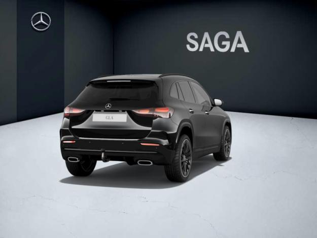 MERCEDES-BENZ GLA 180 star edition  