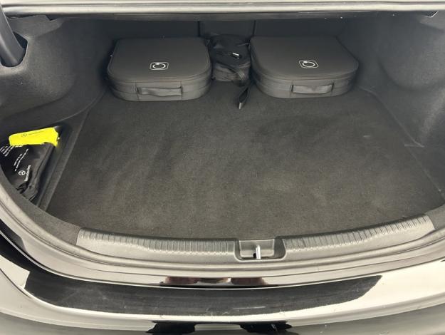 MERCEDES-BENZ C 300 de Berline AMG Line Toit Ouvrant  