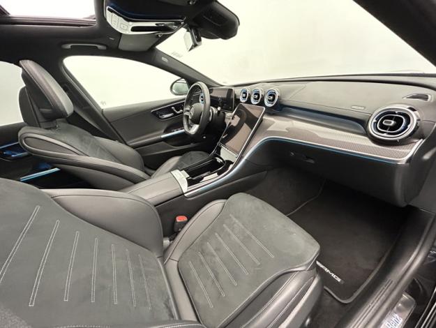 MERCEDES-BENZ C 300 de Berline AMG Line Toit Ouvrant  