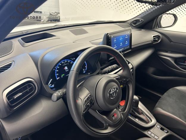 TOYOTA Yaris Cross Hybride 1.5 HYBRID 116H GR SPORT  