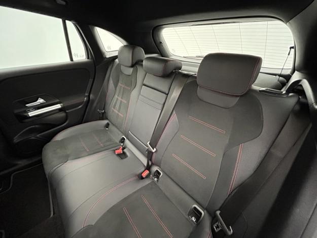 MERCEDES-BENZ EQA 250 + AMG Line Toit Panoramique  