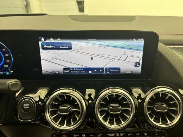 MERCEDES-BENZ EQA 300 4MATIC AMG Line   EQA 300 4MATIC