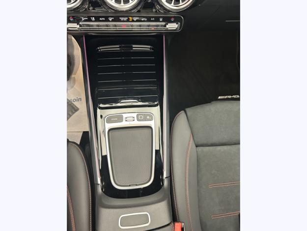 MERCEDES-BENZ EQA 300 4MATIC AMG Line   EQA 300 4MATIC