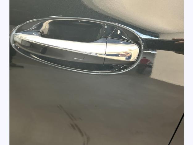 MERCEDES-BENZ EQA 300 4MATIC AMG Line   EQA 300 4MATIC