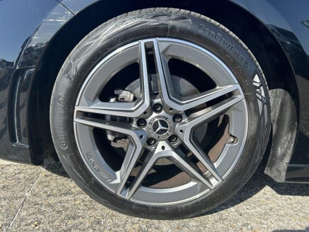 MERCEDES-BENZ Classe A 200 d Berline AMG Line  