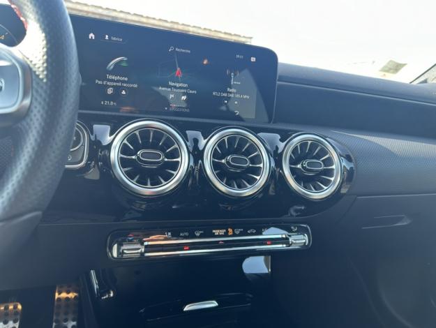 MERCEDES-BENZ Classe A 200 d Berline AMG Line  