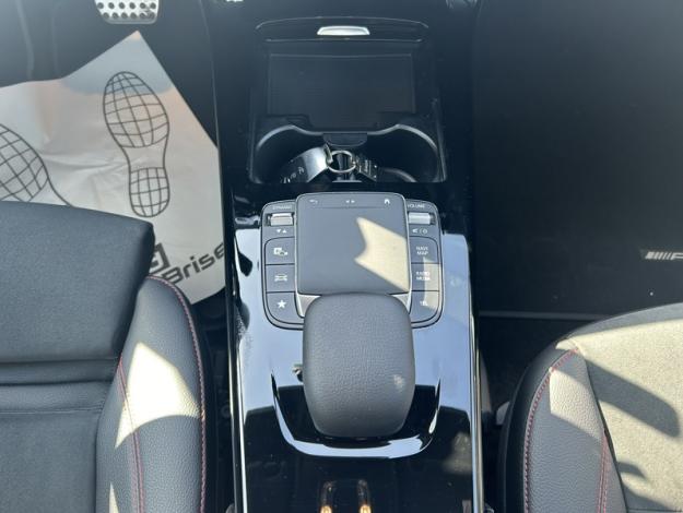 MERCEDES-BENZ Classe A 200 d Berline AMG Line  