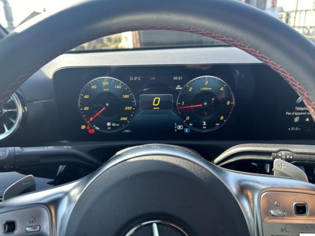 MERCEDES-BENZ Classe A 200 d Berline AMG Line  