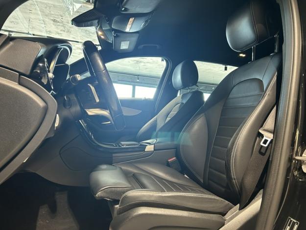 MERCEDES-BENZ GLC SUV GLC 300e 4MATIC SUV AMG Line  
