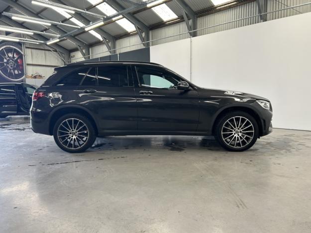 MERCEDES-BENZ GLC 300 de 4MATIC AMG Line  
