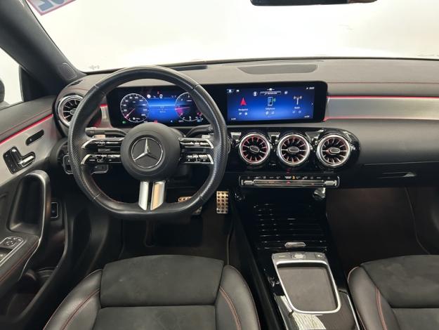 MERCEDES-BENZ CLA-Klasse CLA 180 d Coupé AMG Line