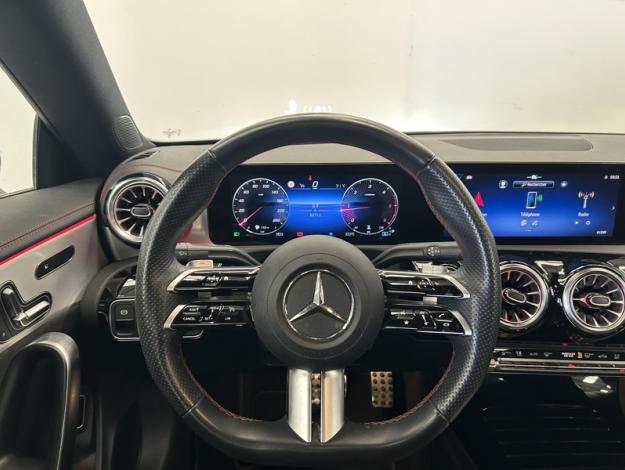 MERCEDES-BENZ CLA-Klasse CLA 180 d Coupé AMG Line