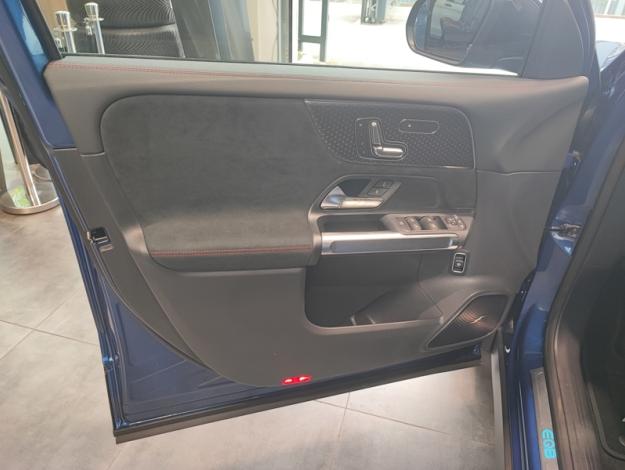 MERCEDES-BENZ EQB EQB 250+ Business Star Edition