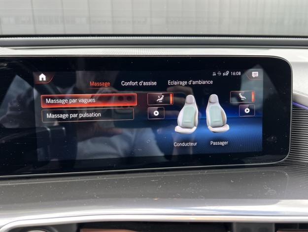 MERCEDES-BENZ EQC 400 4MATIC AMG line  