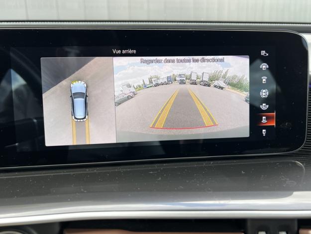 MERCEDES-BENZ EQC 400 4MATIC AMG line  