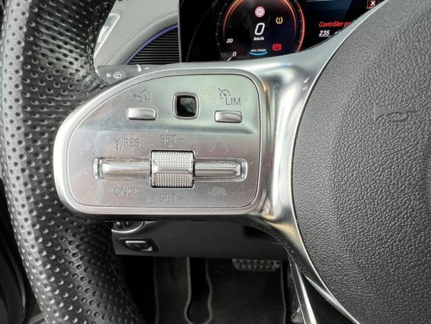 MERCEDES-BENZ EQC 400 4MATIC AMG line  