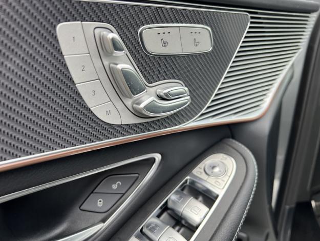 MERCEDES-BENZ EQC 400 4MATIC AMG line  