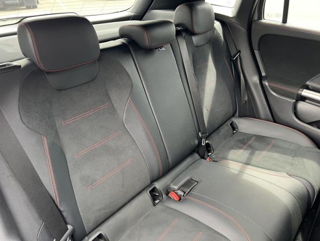 MERCEDES-BENZ GLA 200 d AMG Line  