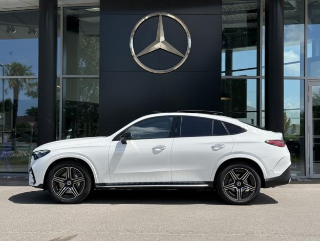 MERCEDES-BENZ GLC Coupé GLC 220 d 4MATIC Coupé AMG Line  GLC 220 d 4MATIC Coupé AMG Line