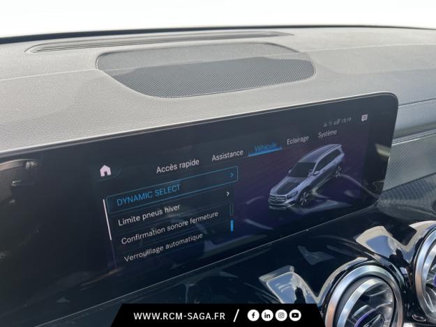 MERCEDES-BENZ GLB 200 d AMG Line  