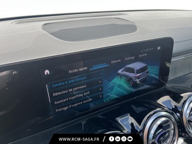 MERCEDES-BENZ GLB 200 d AMG Line  
