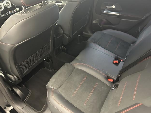 MERCEDES-BENZ Classe B 180 AMG Line Edition  