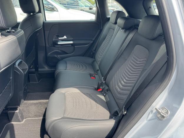 MERCEDES-BENZ Classe B B 180 d