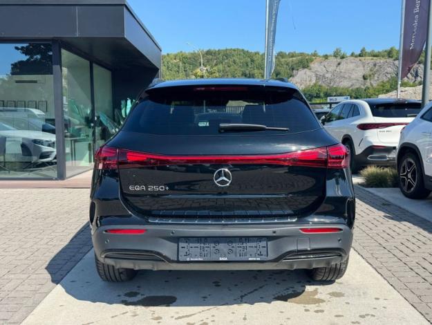 MERCEDES-BENZ EQA 250 + Star Edition  