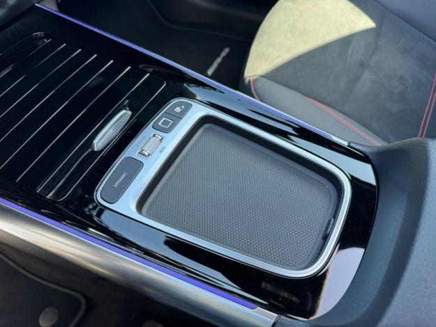 MERCEDES-BENZ EQA 250 + Star Edition  