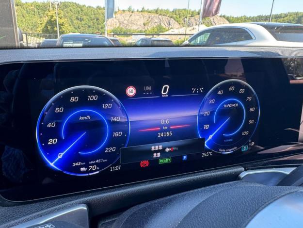 MERCEDES-BENZ EQB 250 + Business Line - 5 ans GARANTIE 