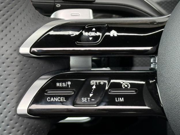 MERCEDES-BENZ CLA Shooting Brake CLA 200 d Shooting Brake AMG Line  CLA 200 d Shooting Brake AMG Line